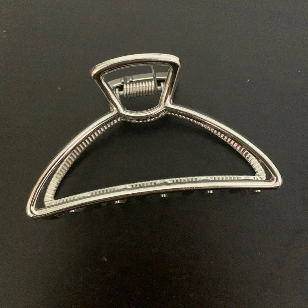 Club Monaco Silver Linear Open Sides Hair Claw Clip